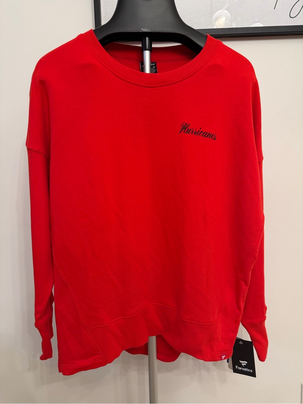NWT Fanatics Carolina Hurricanes Jaccob Slavin 74 NHL Sweatshirt Mens Medium Red